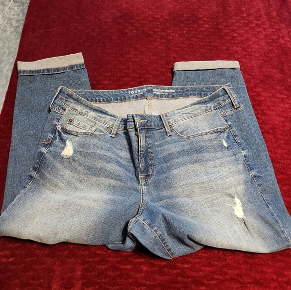 Torrid Blue Distressed Jeans - Picture 3 of 9